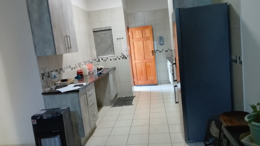 3 Bedroom Property for Sale in Waterval East North West